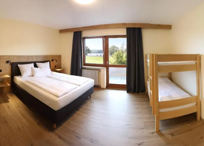 Landgasthof Baumgartner 호텔 딩골핑